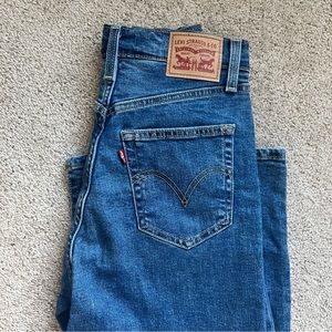 LEVI’S rib cage straight ankle